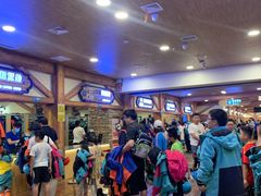 -长沙湘江冰雪世界