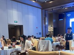 -景月阁空中食府(希尔顿酒店)