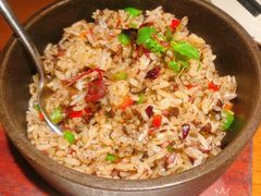 黑松露炒饭-庆春朴门(前滩太古里店)