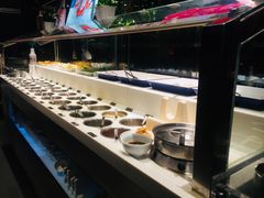 自助调料区-海底捞火锅(杭州庆春路夜宵主题店)