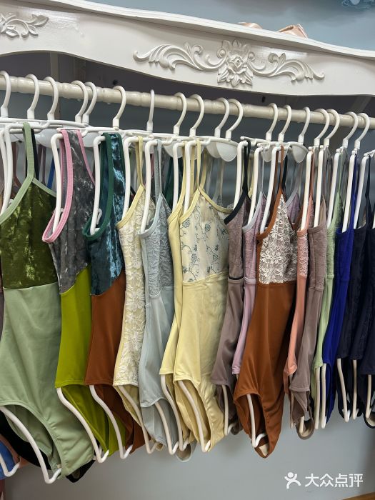 上海路易十四芭蕾良品舞蹈用品店(美丽华商务中心店)图片