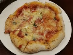 玛格丽塔披萨-房角石西餐厅Cornerstone Cafe(龙潭广场店)