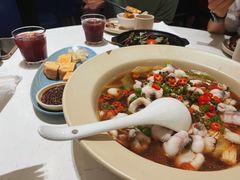 鲜椒水煮鱼-鹿港小镇(金虹桥国际中心店)