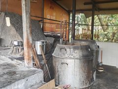 -大石鼓山庄·珠海第一烧猪