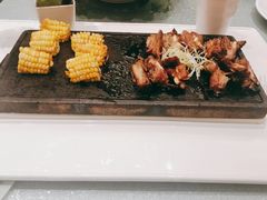 -汤臣一品国际宴会中心(路桥店)