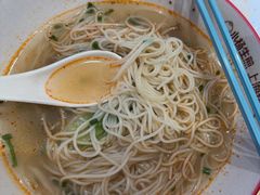 -小杨生煎(浦江欢乐颂店)