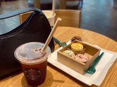 -星巴克(绵阳涪城凯德店)