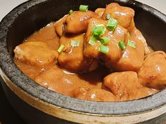 -西湖书堤(平湖八佰伴店)