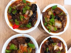 -歹歹的加个面过油肉拌面