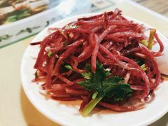 凉拌红萝卜-陇上全荟兰州传统牛肉面(延吉路店)