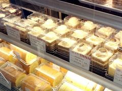 -红宝石·鲜奶小方·海派西点房(金杨店)