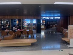 -星巴克臻选(国贸商城首店)
