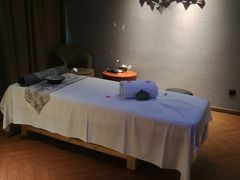 -金色春天.美颜康体纯正SPA(黄泥磅店)