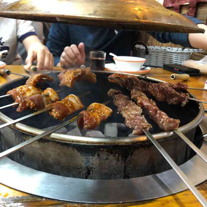 李家水浒烤肉(苏州总店)-"在广济南路地铁口9号出去西城永捷广场里边.