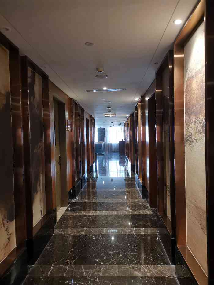 四季汇水疗-"好像.你的时候我们也:.你是个很大程度的.