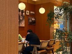 -奈雪的茶(M+世纪都会广场店)