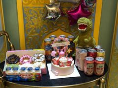 -半勺舒舒生日蛋糕店