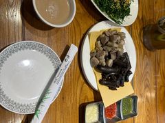 -蒙艾里民族传统菜蒙餐