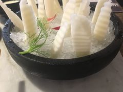 -尚尚仙·酸汤猪手·猪肚鸡火锅(华联万柳购物中心店)