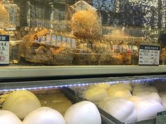 -白玉兰食品(汇联商厦店)