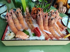 -万岛日本料理铁板烧(大宁店)
