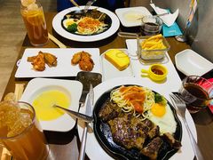 -豪客来牛排(空港华联店)