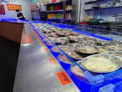 -瑞虹新天地月亮湾