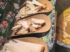 -芸山季·云南山珍菌火锅(人民广场来福士店)