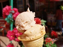-古老冰山特色冰淇淋店(艾提尕尔店)