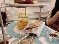-The Diamond Jubilee Tea Salon at Fortnum & Mason