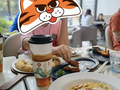 -必胜客(大坪英利店)