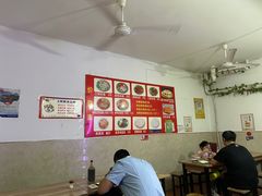 -老字号杨坡红油米线腊汁肉夹馍(东四道巷店)