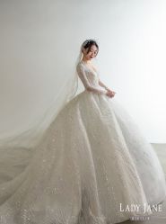 -Lady  Jane高端婚纱礼服馆