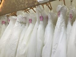 点击看大图 厦门苏迪尔婚纱礼服批发零售(厦门苏迪尔新娘用品)-厦门苏迪尔婚纱礼服批发零售/男装定制