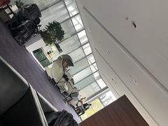 -上海可达汽车销售服务有限公司