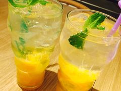 鲜果气泡水-确喜美味小厨(西单商场兰州店)