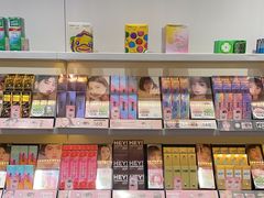-4iNLOOK美瞳店(上海日月光中岛店)