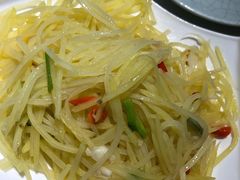 小米辣爱上土豆丝-京城小江南·北京烤鸭·江南土菜·白鱼(中关村店)