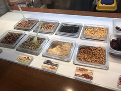 -三佰瑞冻酸奶(凯德MALL店)