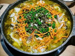 -山城外·非遗酸菜鱼(蜀都万达店)