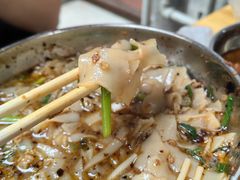 -正宗杨记普洱酸醋米线(总店)