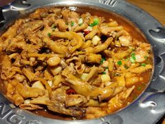 鸡爪-胖哥俩肉蟹煲(杭州大厦中央广场店)