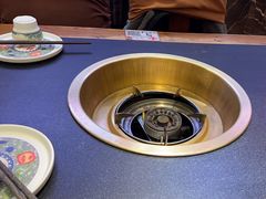 -沸炉重庆老火锅(军事博物馆店)