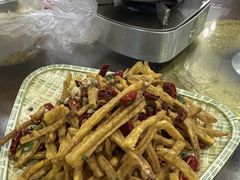 -椒香川流不息川菜馆(二七北路店)