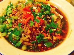 -拈签一笑黄牛肉辣卤串串