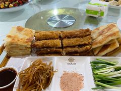 -闻道食府烙饼卷带鱼(原车耳营店原大觉寺店)