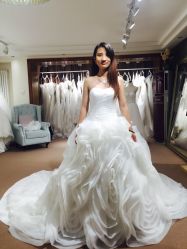 -Lisamoon礼慕纱婚纱礼服高级定制