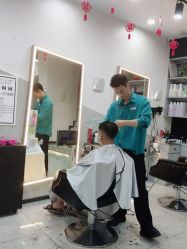 -吉艺心专业美发造型
