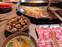 -萍姐火锅·公路夜市(武汉首店)