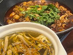 -绝城芋儿鸡(犀浦旗舰店)